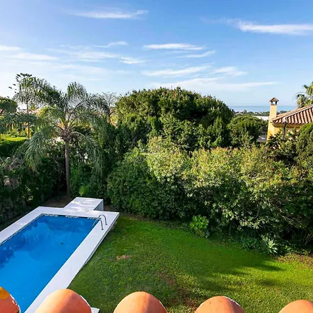 With Garden And Private Swimming Pool - Pass The Keys *
