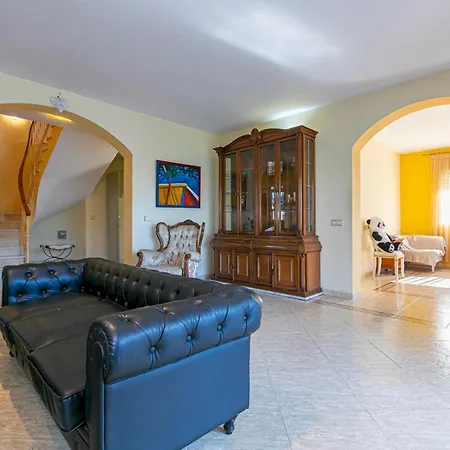 With Garden And Private Swimming Pool - Pass The Keys * Marbella